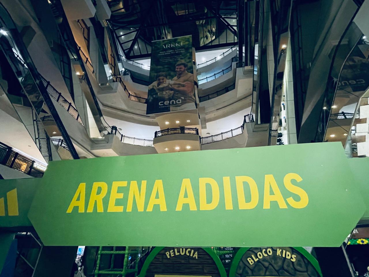 Chute a Gol Adidas
